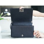 𝗖𝗵𝗮𝗻𝗲𝗹 𝗟𝗲𝗯𝗼𝘆 原厂《INCAS》荔枝纹胎牛皮：中号 古银  深蓝