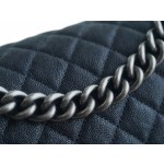 𝗖𝗵𝗮𝗻𝗲𝗹 𝗟𝗲𝗯𝗼𝘆 原厂《INCAS》荔枝纹胎牛皮：中号 古银  深蓝