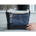 𝗖𝗵𝗮𝗻𝗲𝗹 𝗚𝗮𝗯𝗿𝗶𝗲𝗹𝗲❥ classic stray bag Italy 🇮🇹 "Montebello" original cowhide：Small  Black and Blue