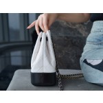 𝗖𝗵𝗮𝗻𝗲𝗹𝗚𝗮𝗯𝗿𝗶𝗲𝗹𝗲❥vagrancyBackpack Italy 🇮🇹 "Montebello" original tire cowhide：Small🖤🤍 Black and white