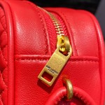 AINT LAURENT 𝙇𝙤𝙪 𝙇𝙤𝙪  #640990.JD