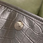 SAINT LAURENT 𝒏𝒊𝒌𝒊  𝒃𝒂𝒃𝒚 𝟮𝟮𝒄𝒎 #533037 New matte E original leather.jd