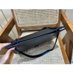 SAINT LAURENT 𝑵𝒊𝒌𝒊 𝒔𝒉𝒐𝒑𝒑𝒊𝒏𝒈 𝒃𝒂𝒈 #577999original leather.JD