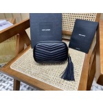 SAINT LAURENT  #585040