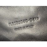 SAINT LAURENT  #585040