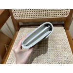 SAINT LAURENT 𝑴𝒐𝒏𝒐𝒈𝒓𝒂𝒎 𝑾𝒐𝒄  #377828