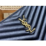 SAINT LAURENT 𝑴𝒐𝒏𝒐𝒈𝒓𝒂𝒎 𝑾𝒐𝒄  #379039