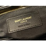SAINT LAURENT 𝑳𝒐𝒖𝑳𝒐𝒖 #467072.Original leather.JD