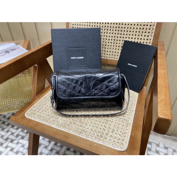 SAINT LAURENT 𝑵𝒊𝒌𝒊 𝒃𝒐𝒅𝒚 𝒃𝒂𝒈  #577124.JD