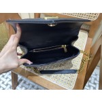 SAINT LAURENT 𝑴𝒐𝒏𝒐𝒈𝒓𝒂𝒎 𝒄𝒐𝒍𝒍𝒆𝒈𝒆 #428056 Original leather black gold.JD