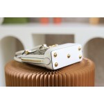 GUCCI 𝟭 𝟵 𝟱 𝟱 horsebit buckle series new member [𝐌𝐢𝐧𝐢 small shell] genuine leather #640716