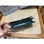 BALENCIAGA 𝘄𝗮𝗹𝗹𝗲𝘁 𝗼𝗻 𝗰𝗵𝗮𝗶𝗻 ▪️ crocodile print green gold buckle