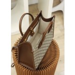 GUCCI  𝙏𝙤𝙩𝙚  #659983#