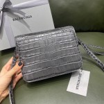 BALENCIAGA 𝘀𝗺𝗮𝗹𝗹 𝗯𝗮𝗴 𝗯𝗮𝗴 crocodile pattern graphite grey silver buckle