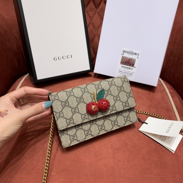GUCCI  𝗌𝗎𝗉𝗋𝖾𝗆𝖾 𝗆𝗂𝗇𝗂 𝗐𝗂𝗍𝗁 𝖼𝗁𝖾𝗋𝗋𝗂𝖾𝗌 # 481291