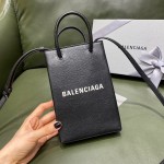 BALENCIAGA 𝗦𝗵𝗼𝗽𝗽𝗶𝗻𝗴 𝗯 𝗮𝗴 Cowhide shopping paper bag