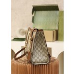 GUCCI 𝐏𝐚𝐝𝐥𝐨𝐜𝐤 series medium original leather #479197