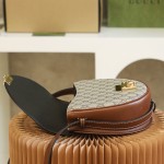 GUCCI 𝙋𝙖𝙙𝙡𝙤𝙘𝙠 series original leather #644524 moon bag