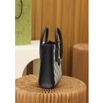 GUCCI new color 𝑇𝑜𝑡𝑒 𝑀𝑖𝑛𝑖 series #671623