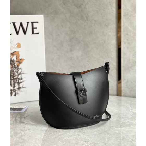 LOEWE   Moulded Bucket Bag