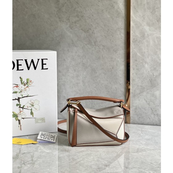 LOEWE super mini Puzzle bag