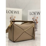 LOEWE    Puzzle bag