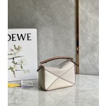 LOEWE    Puzzle bag