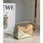 LOEWE    Puzzle bag