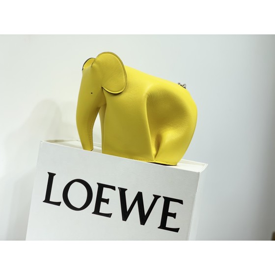 LOEWE Luojia elephant 🐘 shoulder bag