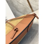 LOEWE Horseshoe flying saucer bag
