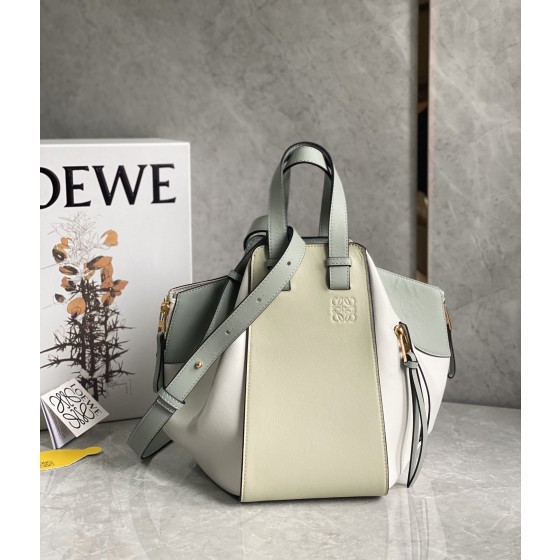 LOEWE   hammock bag