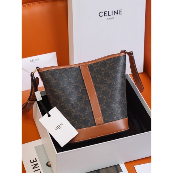 𝐂𝐞𝐥𝐢𝐧𝐞  𝐓𝐑𝐈𝐎𝐌𝐏𝐇𝐄 𝐂𝐀𝐍𝐕𝐀𝐒 bucket bag #191442