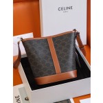 𝐂𝐞𝐥𝐢𝐧𝐞  𝐓𝐑𝐈𝐎𝐌𝐏𝐇𝐄 𝐂𝐀𝐍𝐕𝐀𝐒 bucket bag #191442