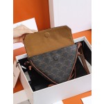 𝐂𝐞𝐥𝐢𝐧𝐞 𝐂𝐀𝐍𝐕𝐀𝐒 triangle #195902