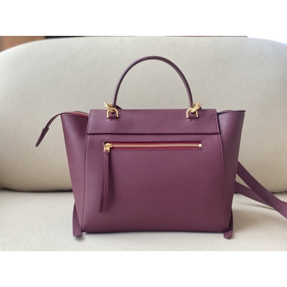 𝐂𝐞𝐥𝐢𝐧𝐞 BELT MICRO BAG in grained calfskin