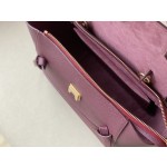 𝐂𝐞𝐥𝐢𝐧𝐞 BELT MICRO BAG in grained calfskin