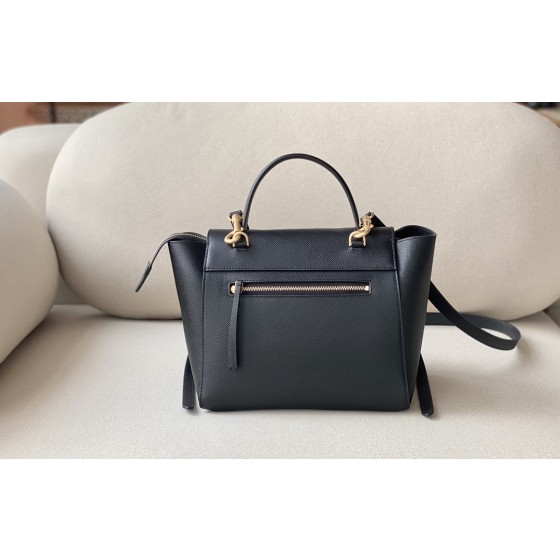𝐂𝐞𝐥𝐢𝐧𝐞 BELT MICRO BAG in grained calfskin