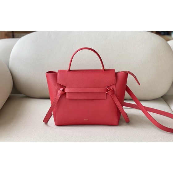 𝐂𝐞𝐥𝐢𝐧𝐞 BELT MICRO BAG in grained calfskin