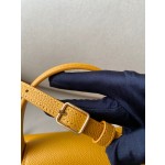 𝐂𝐞𝐥𝐢𝐧𝐞 Belt Bag Catfish Bag Small Grained Calfskin