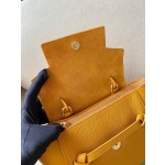 𝐂𝐞𝐥𝐢𝐧𝐞 Belt Bag Catfish Bag Small Grained Calfskin