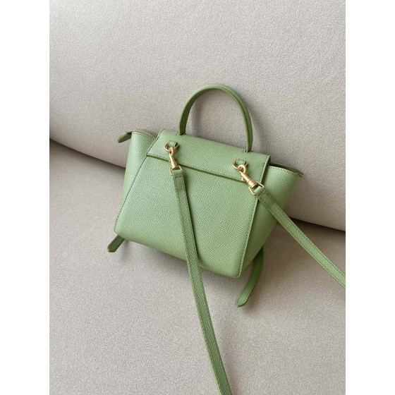 𝐂𝐞𝐥𝐢𝐧𝐞 𝐛𝐞𝐥𝐭 𝐩𝐢𝐜𝐨 𝟏𝟔𝐜𝐦 Grained Calfskin Bag