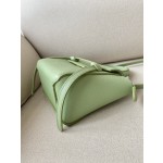 𝐂𝐞𝐥𝐢𝐧𝐞 𝐛𝐞𝐥𝐭 𝐩𝐢𝐜𝐨 𝟏𝟔𝐜𝐦 Grained Calfskin Bag