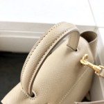 𝐂𝐞𝐥𝐢𝐧𝐞 𝐛𝐞𝐥𝐭 𝐩𝐢𝐜𝐨 𝟏𝟔𝐜𝐦 Grained Calfskin Bag