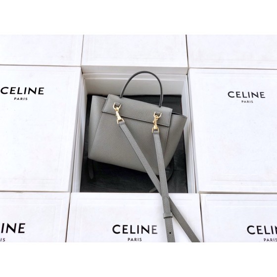 𝐂𝐞𝐥𝐢𝐧𝐞 𝐛𝐞𝐥𝐭 𝐩𝐢𝐜𝐨 𝟏𝟔𝐜𝐦 Grained Calfskin Bag