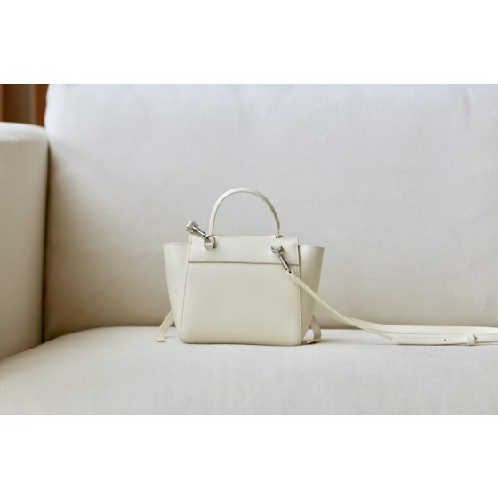 𝐂𝐞𝐥𝐢𝐧𝐞 𝐛𝐞𝐥𝐭 𝐩𝐢𝐜𝐨 𝟏𝟔𝐜𝐦 Grained Calfskin Bag