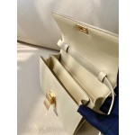 𝐂𝐞𝐥𝐢𝐧𝐞 Box Teen bag in polished calfskin