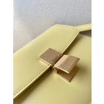 𝐂𝐞𝐥𝐢𝐧𝐞 Box Teen bag in polished calfskin