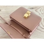 𝐂𝐞𝐥𝐢𝐧𝐞 Box Teen bag in polished calfskin