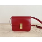 𝐂𝐞𝐥𝐢𝐧𝐞 Box Teen bag in polished calfskin