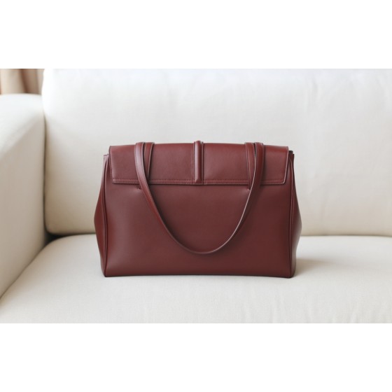 𝐂𝐞𝐥𝐢𝐧𝐞 soft 16 large soft bag in smooth calfskin